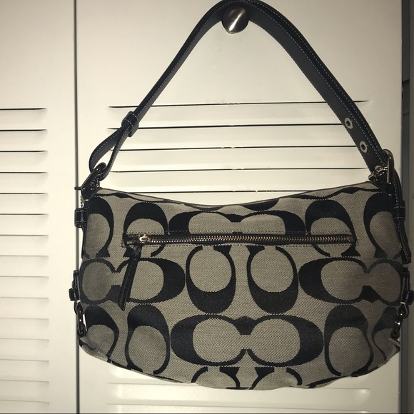 Authentic Coach Signature Jacquard Canvas bag - Picture 3 of 8